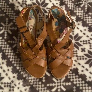 Strappy brown wedges!